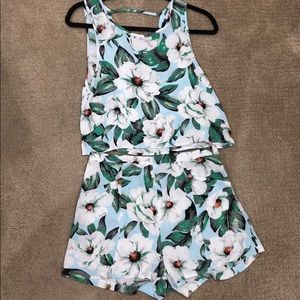 Super cute two piece crop too and shorts